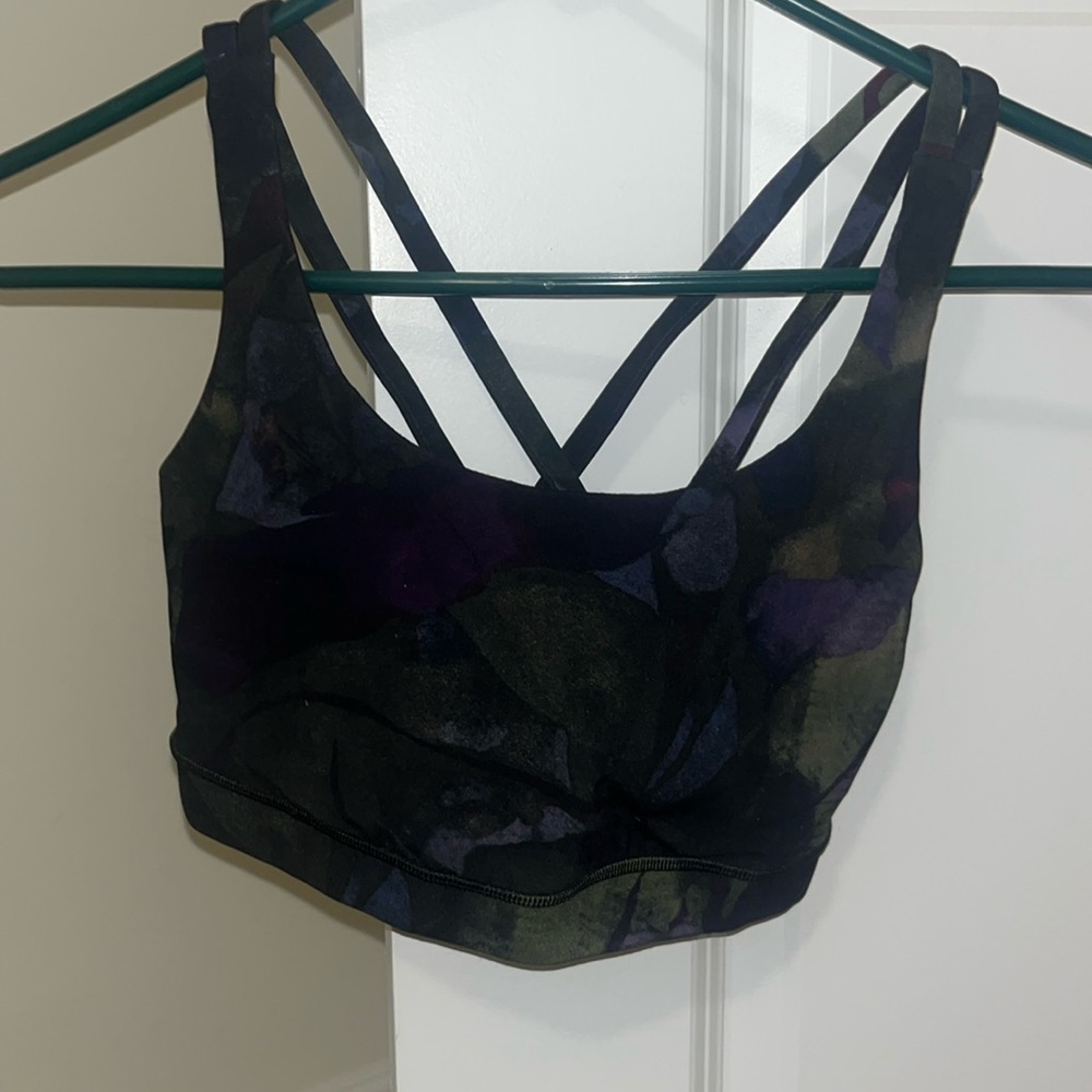 Lululemon sports bra size 8 vintage design